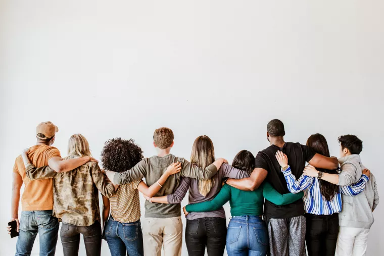 Line of People, arm in arm